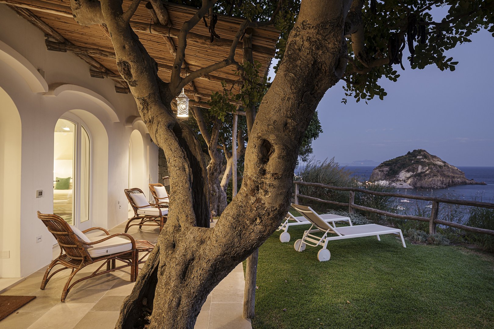 Foto 30 Costa del Capitano Seaside Villas Sant'Angelo - Serrara Fontana, 29