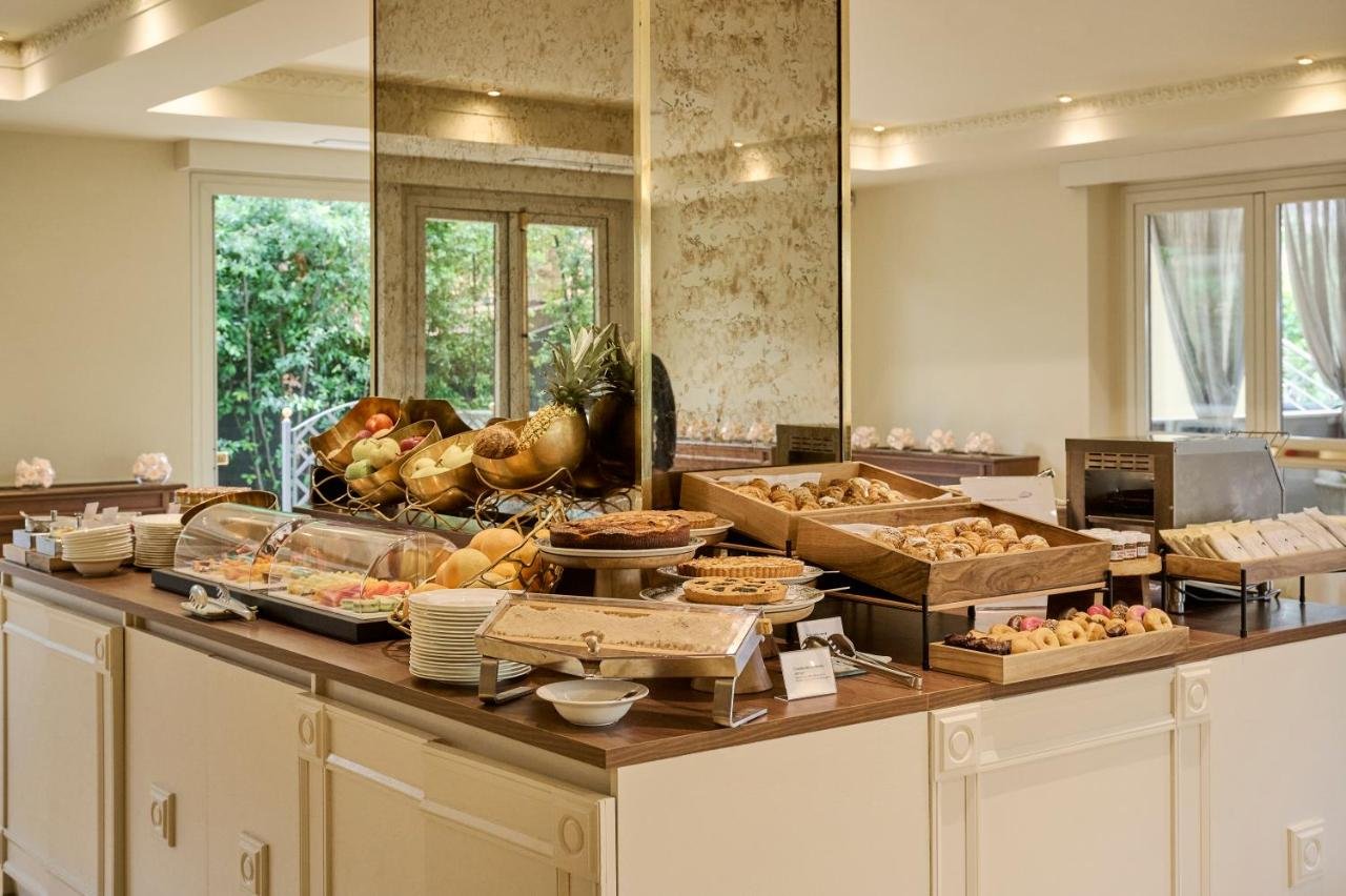 Foto 5 Grand Hotel Imperiale Forte dei Marmi, 04