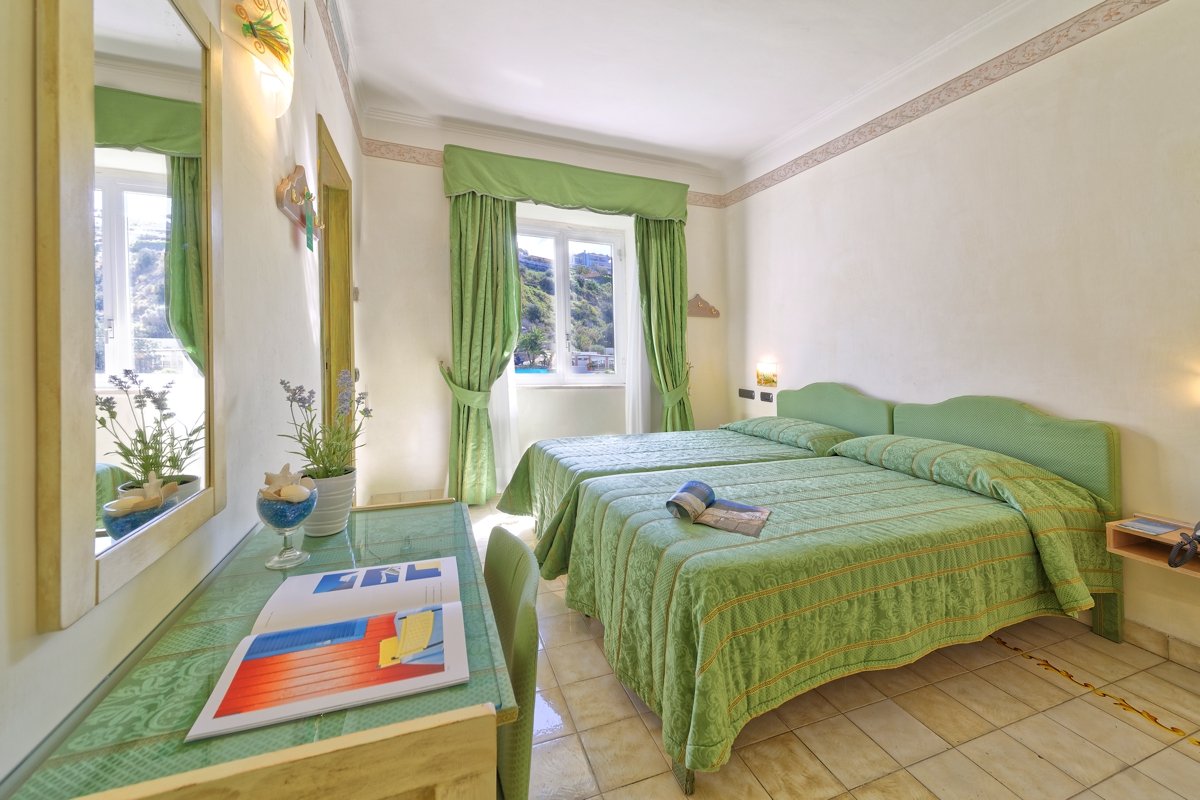 Foto 11 Hotel Punta Imperatore Forio d'Ischia, 10