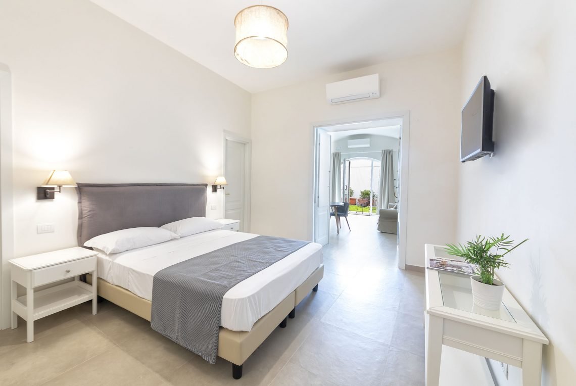 Foto 6 B&B Marina Garden Forio d'Ischia, 05