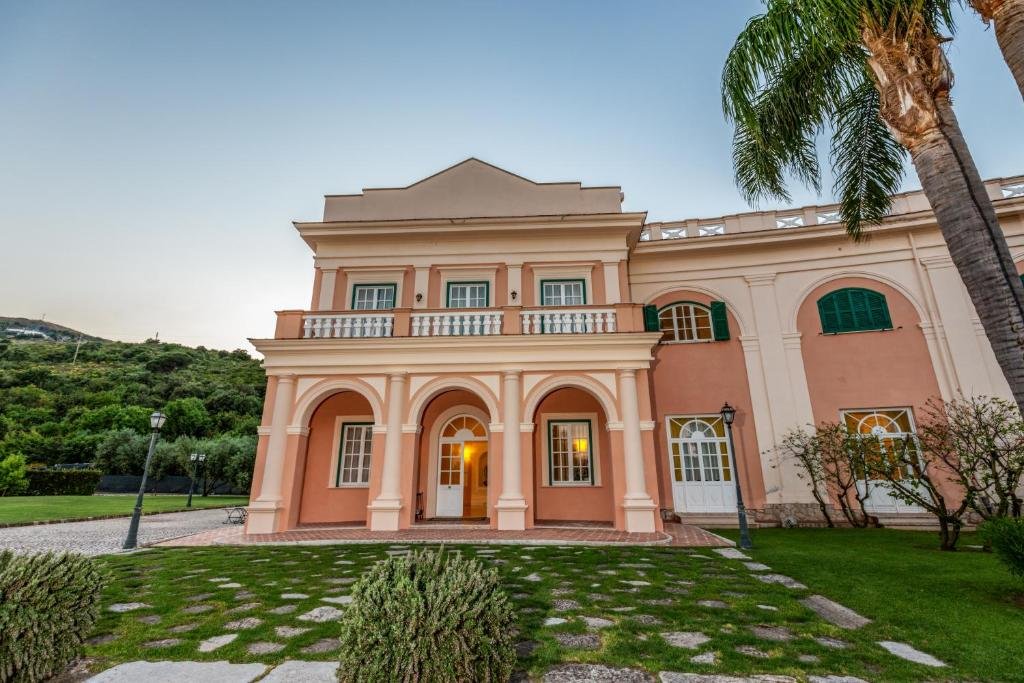 Foto 13 Villa Irlanda Grand Hotel Gaeta, 12