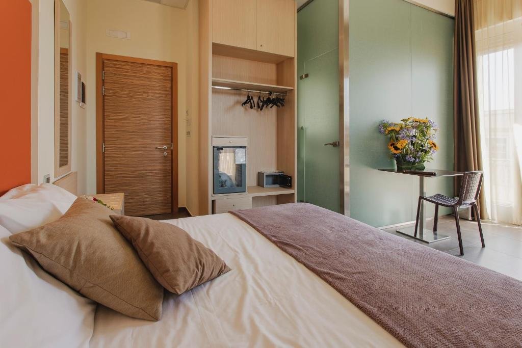 Foto 7 Hotel 33 Baroni & Palazzo Piro Gallipoli, 06