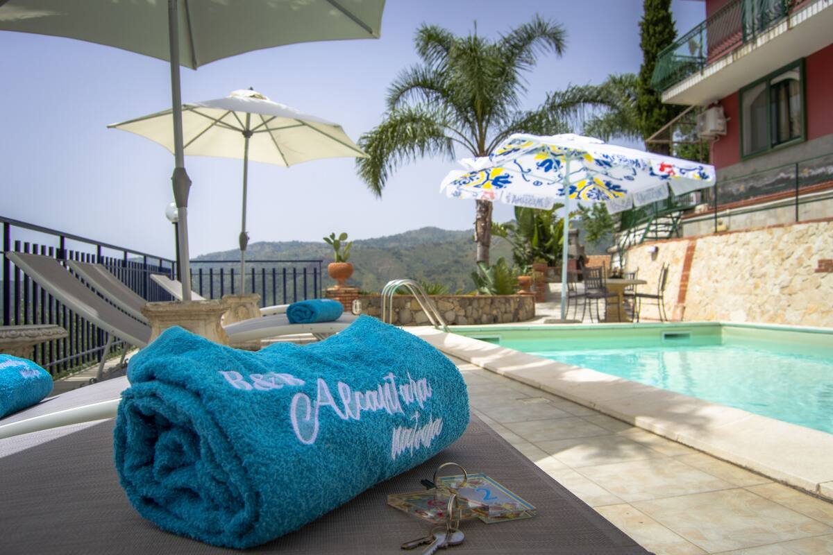 Foto 2 B&B Alcantara Natura Graniti, 01