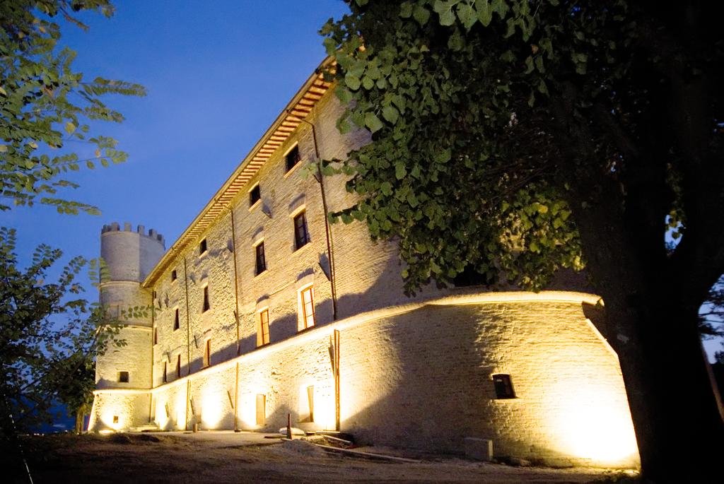 Foto 9 Castello di Baccaresca Gubbio, 08