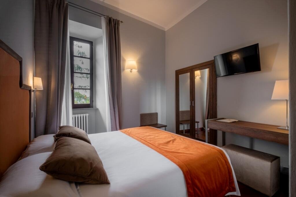 Foto 13 Hotel Bosone Palace Gubbio, 12