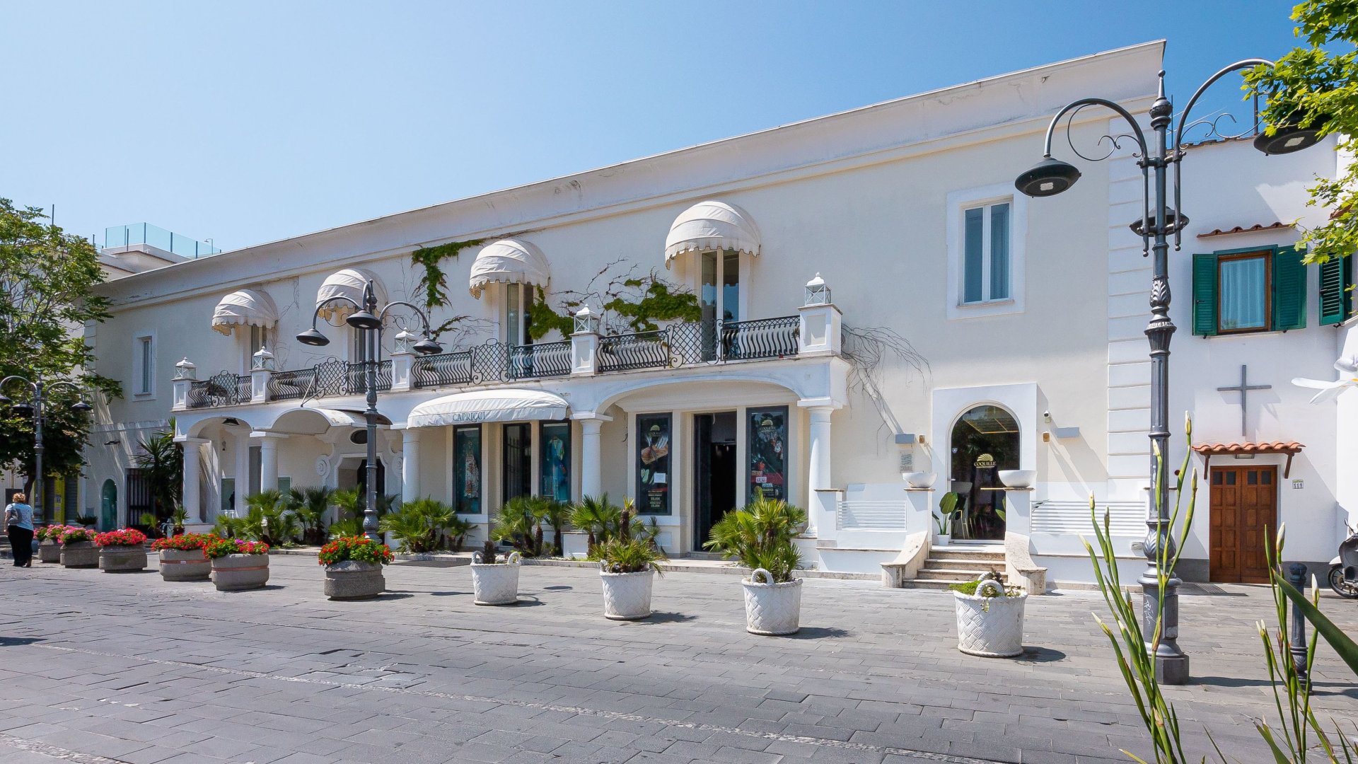 Ischia Porto, 01