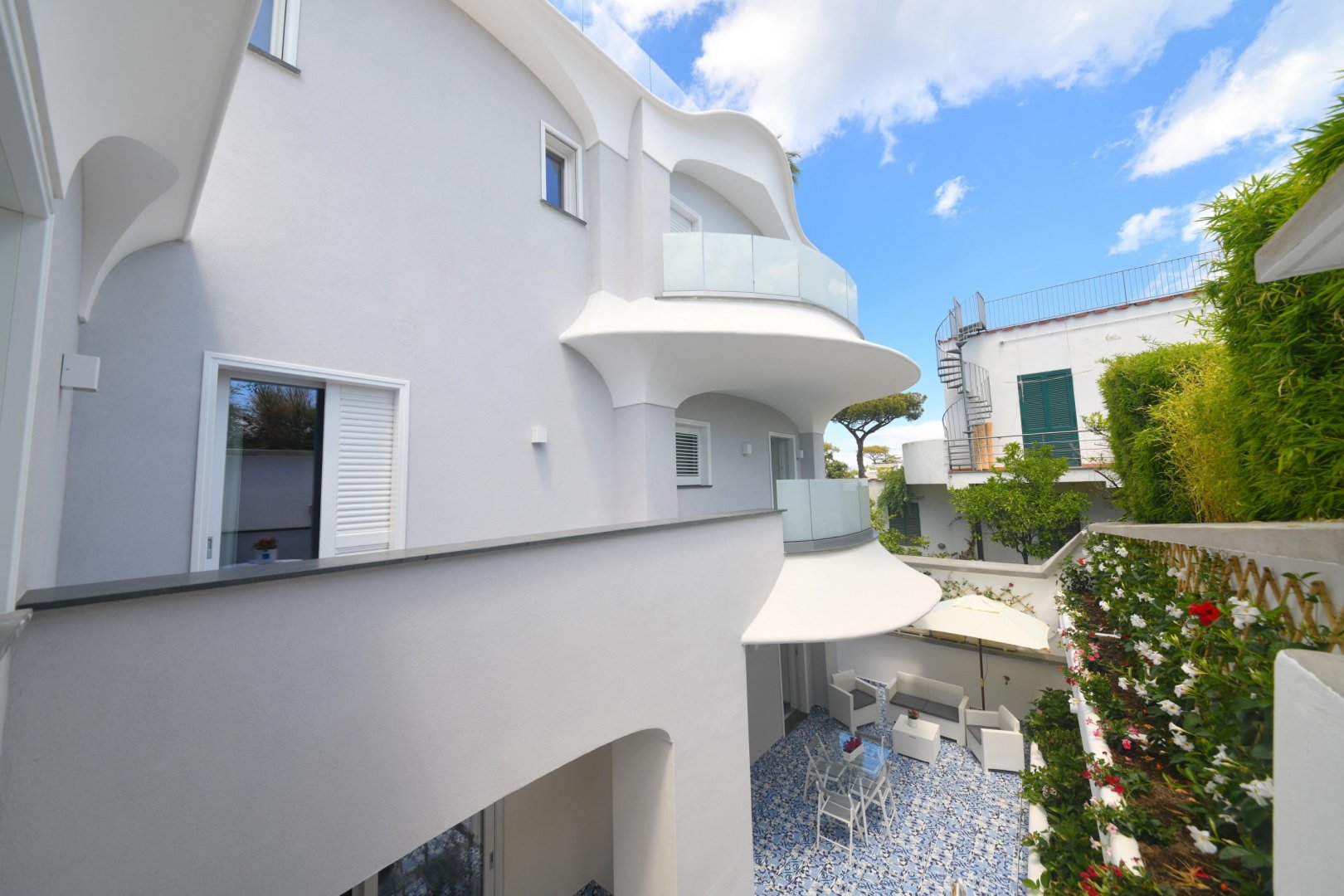 Foto 11 Mavilan Luxury Apartments Ischia Porto, 10