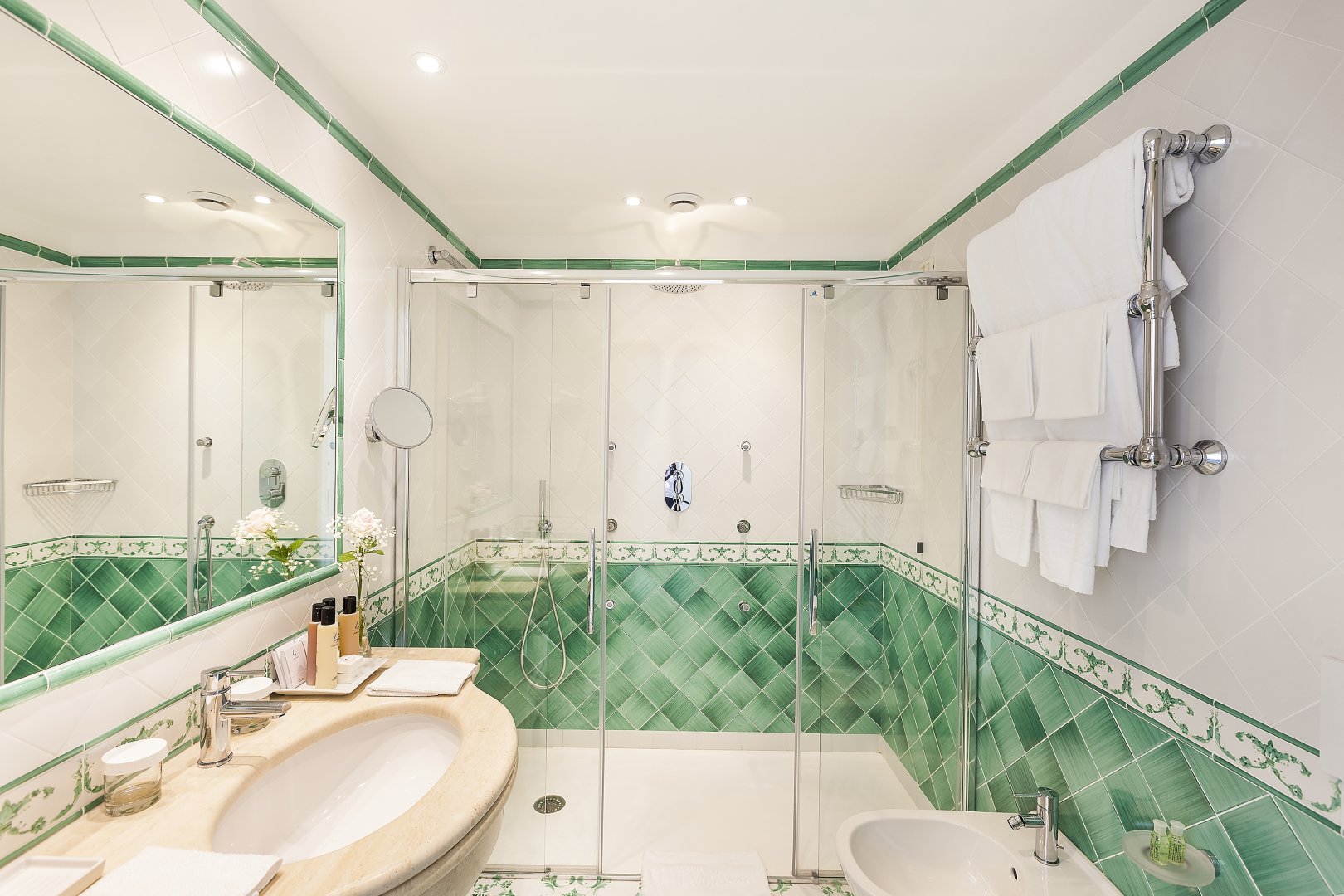 Foto 8 Hotel & Spa Il Moresco Ischia Porto, 07