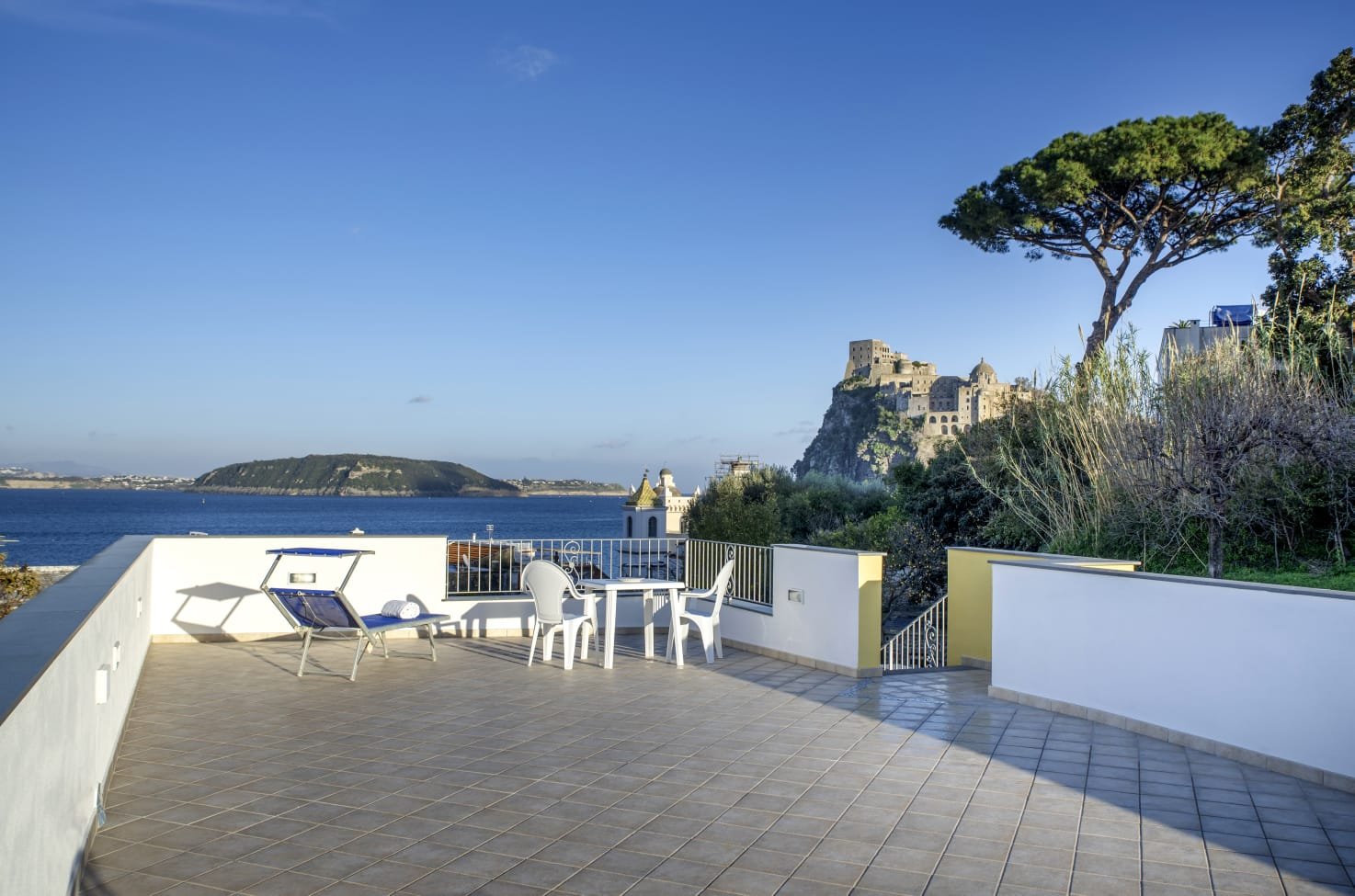 Foto 14 La Vigna Rooms Ischia Porto, 13