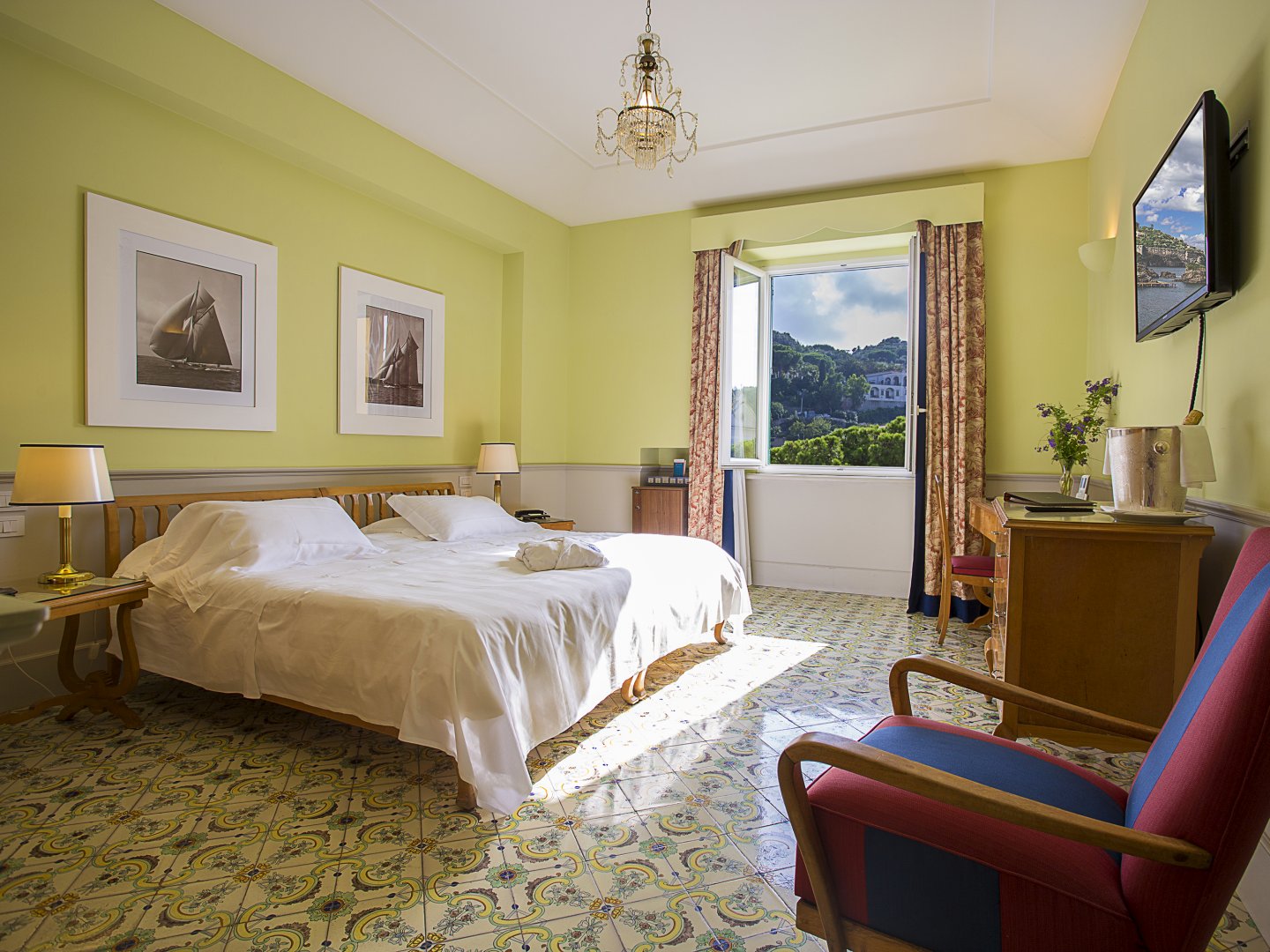 Foto 14 Regina Isabella - Resort SPA Restaurant Lacco Ameno, 13