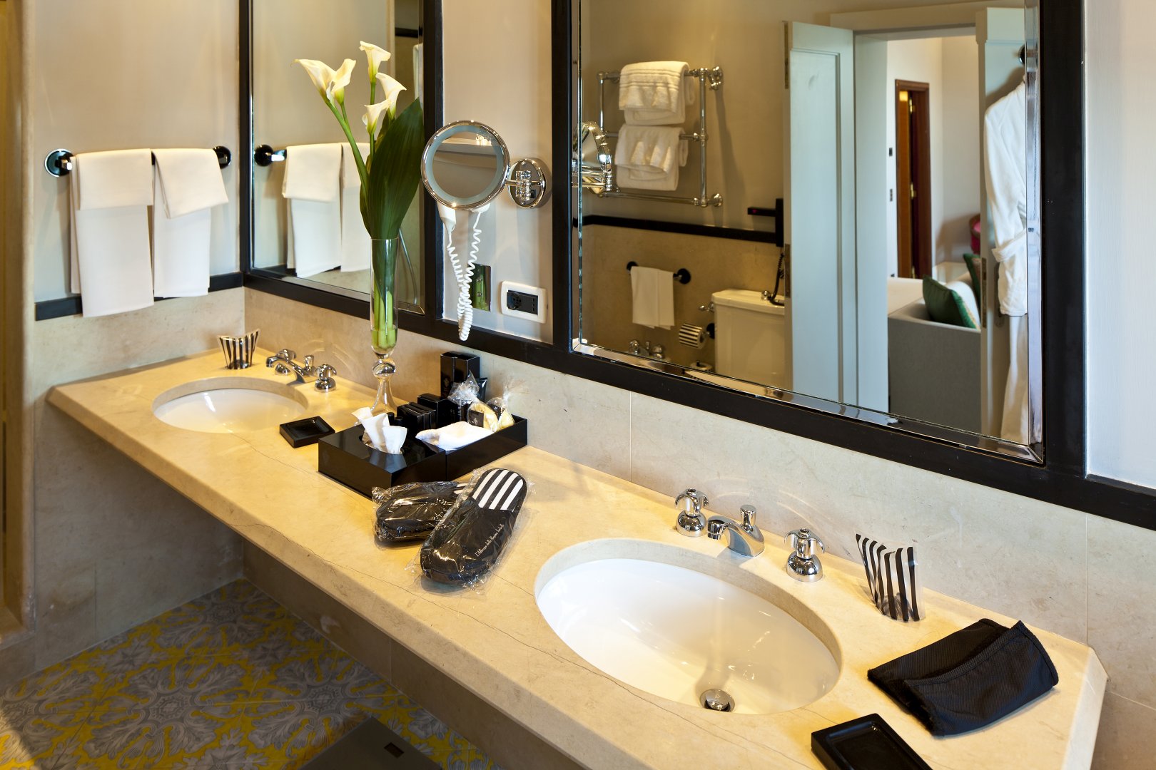 Foto 20 Regina Isabella - Resort SPA Restaurant Lacco Ameno, 19