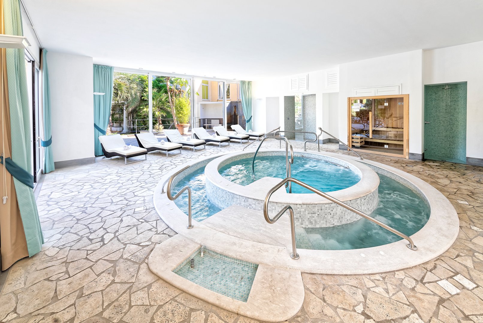 Foto 23 Albergo La Reginella Resort & SPA Lacco Ameno, 22