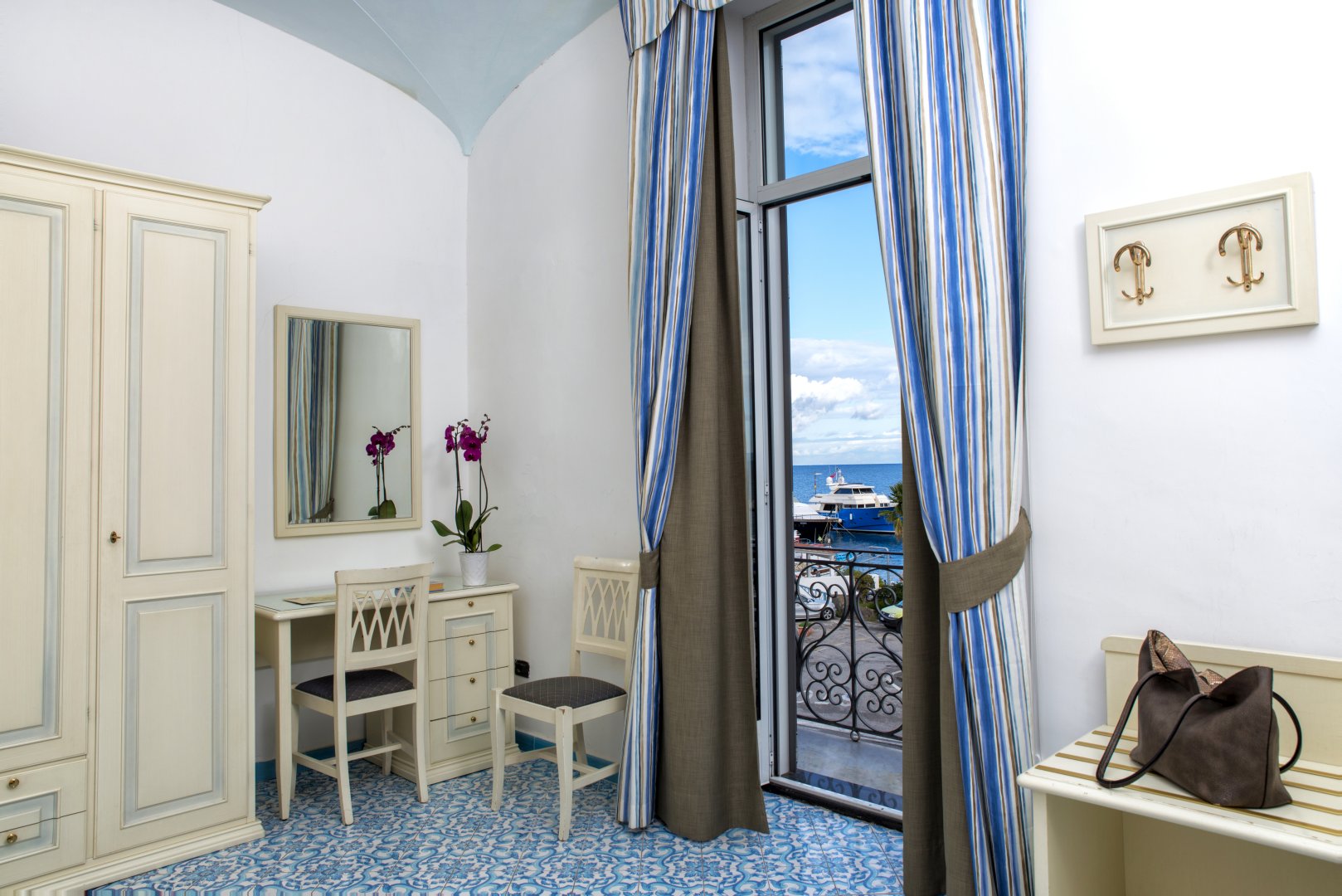 Foto 22 Villa Svizzera Hotel & Thermal SPA Lacco Ameno, 21