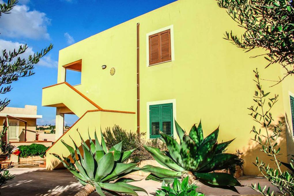 Foto 2 Le Case dell'Acqua Isola di Lampedusa, 01