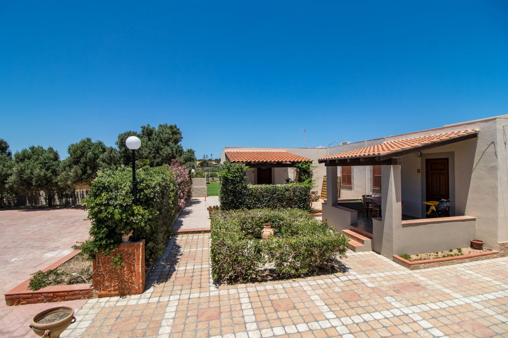 Isola di Lampedusa, 16