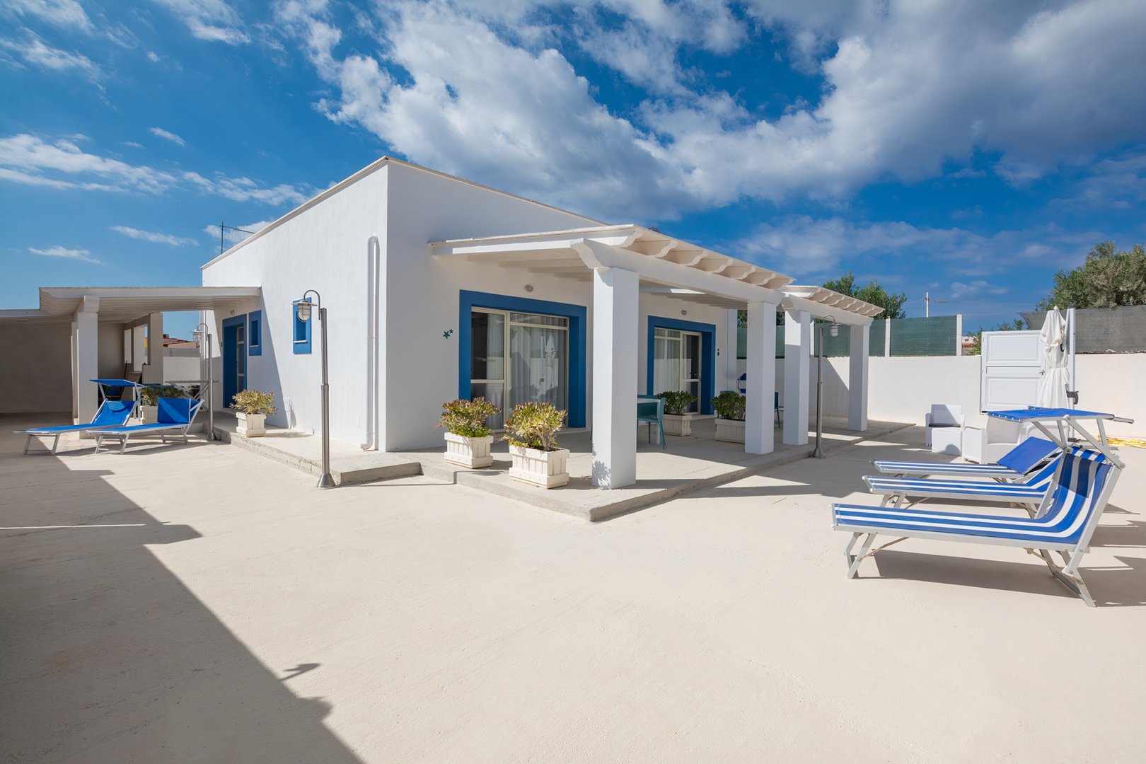 Foto 2 Appartamenti Brezza Marina Isola di Lampedusa, 01