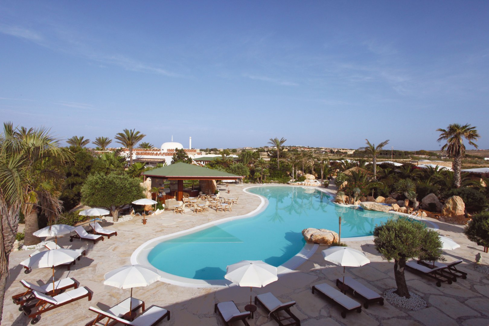 Foto 2 Cupola Bianca Resort Isola di Lampedusa, 01