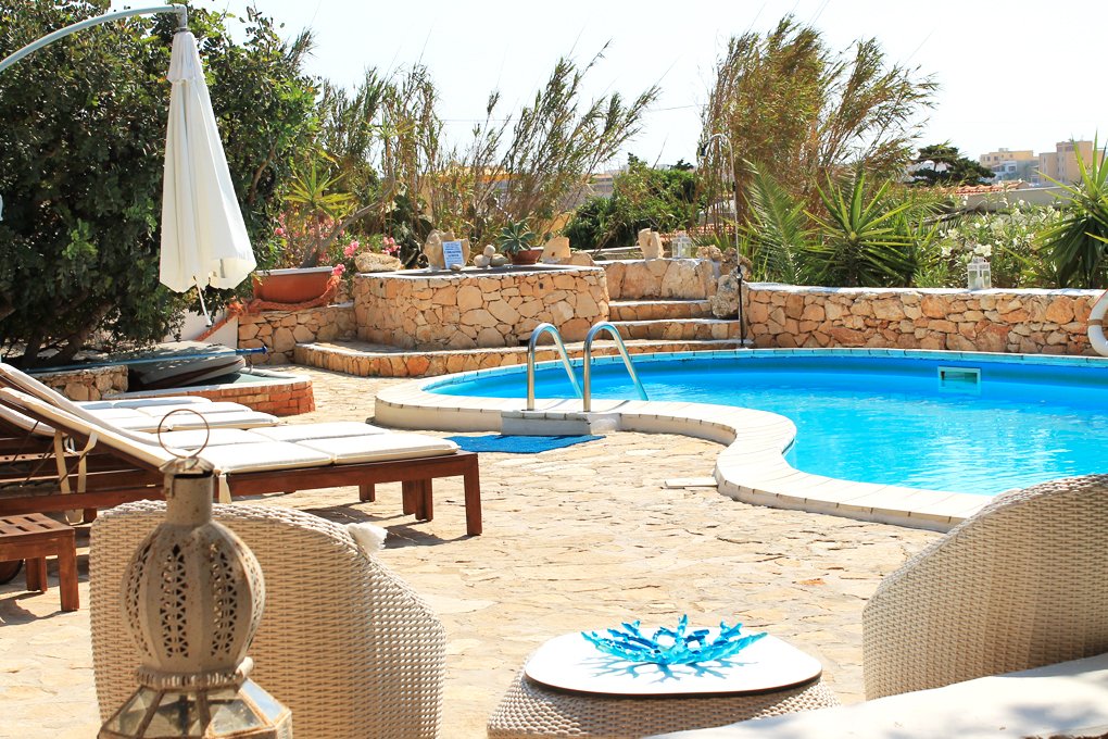 Foto 2 Luagos Club Isola di Lampedusa, 01