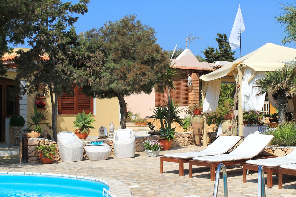 Foto 3 Luagos Club Isola di Lampedusa, 02