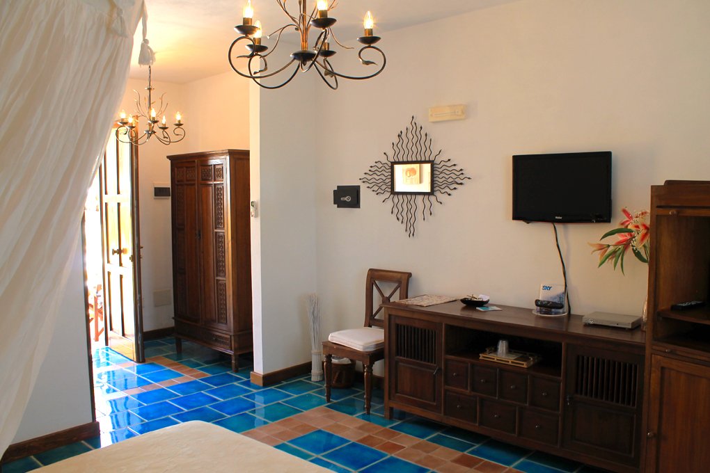 Foto 7 Luagos Club Isola di Lampedusa, 06