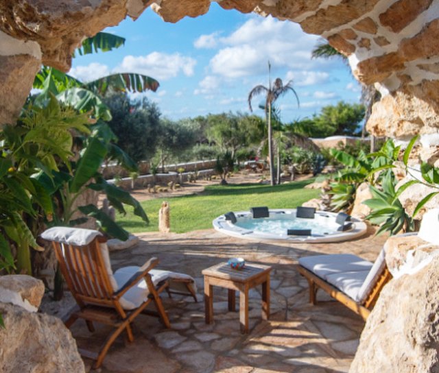 Isola di Lampedusa, 11