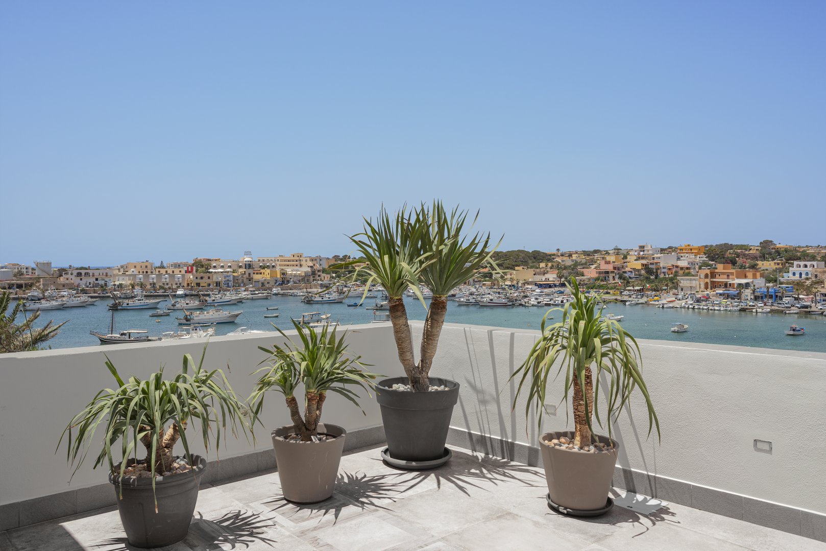 Isola di Lampedusa, 14