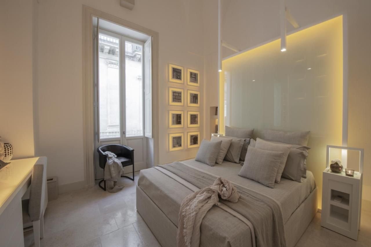 Foto 8 Palazzo Lecce Lecce, 07