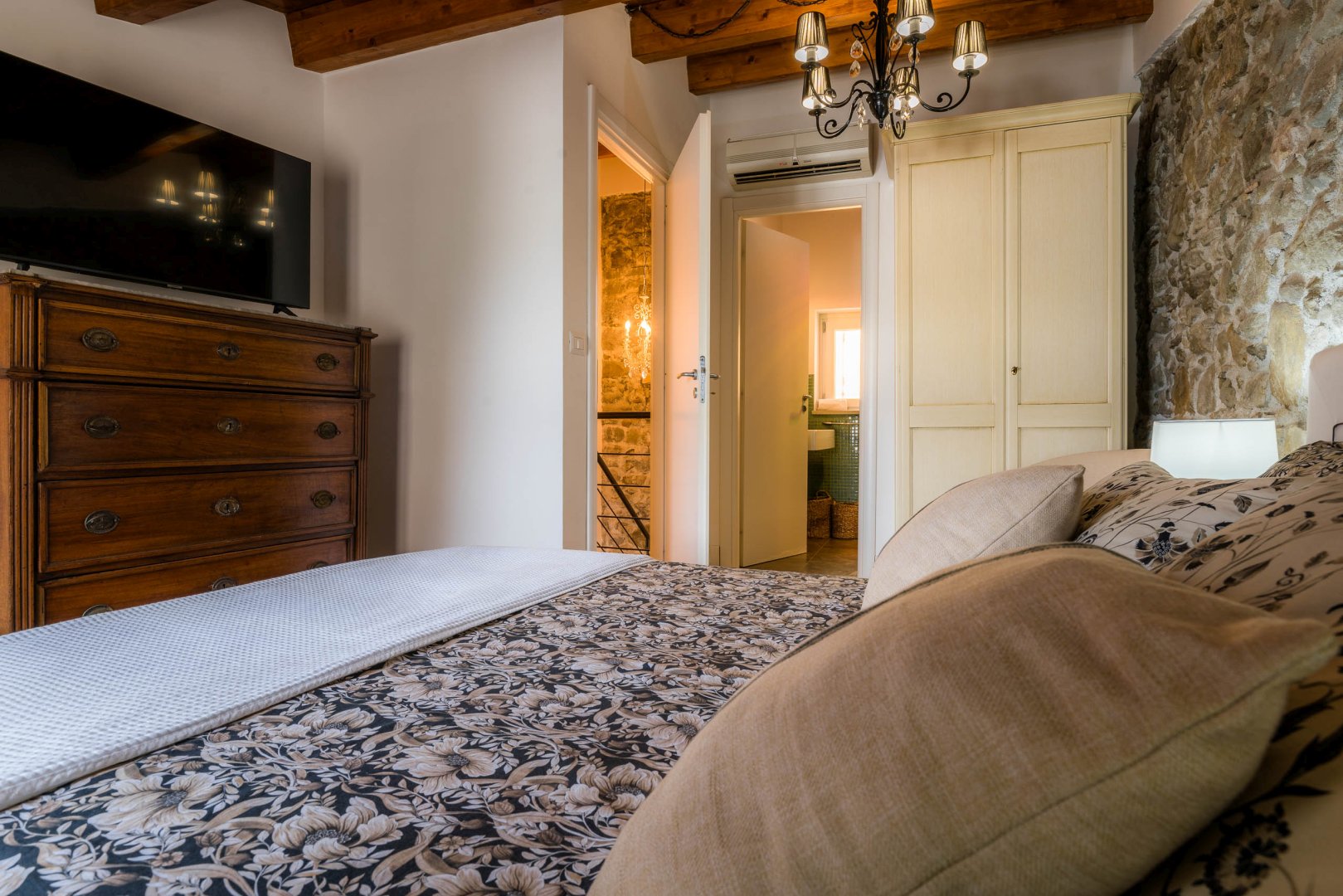 Foto 10 Casa delle Sirene Letojanni, 09