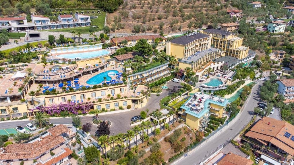 Foto 11 Hotel Cristina Limone sul Garda, 10