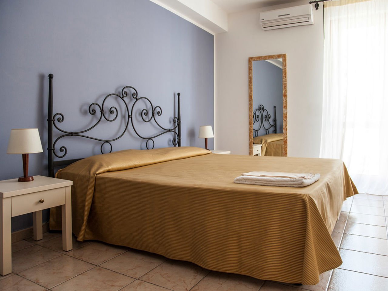 Foto 5 Hotel Amarea Isola di Lipari, 04