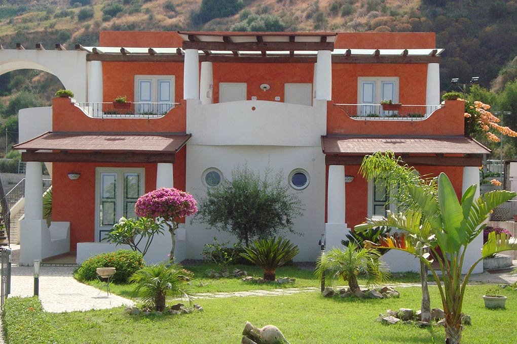 Foto 3 Hotel Bougainville Isola di Lipari, 02