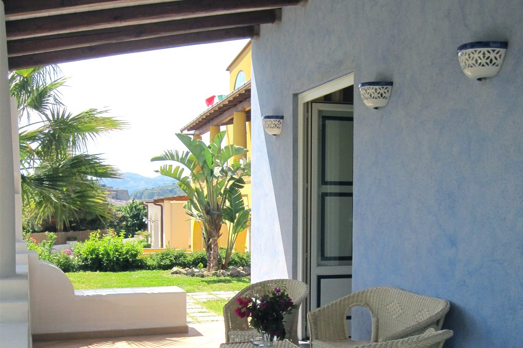 Foto 9 Hotel Bougainville Isola di Lipari, 08