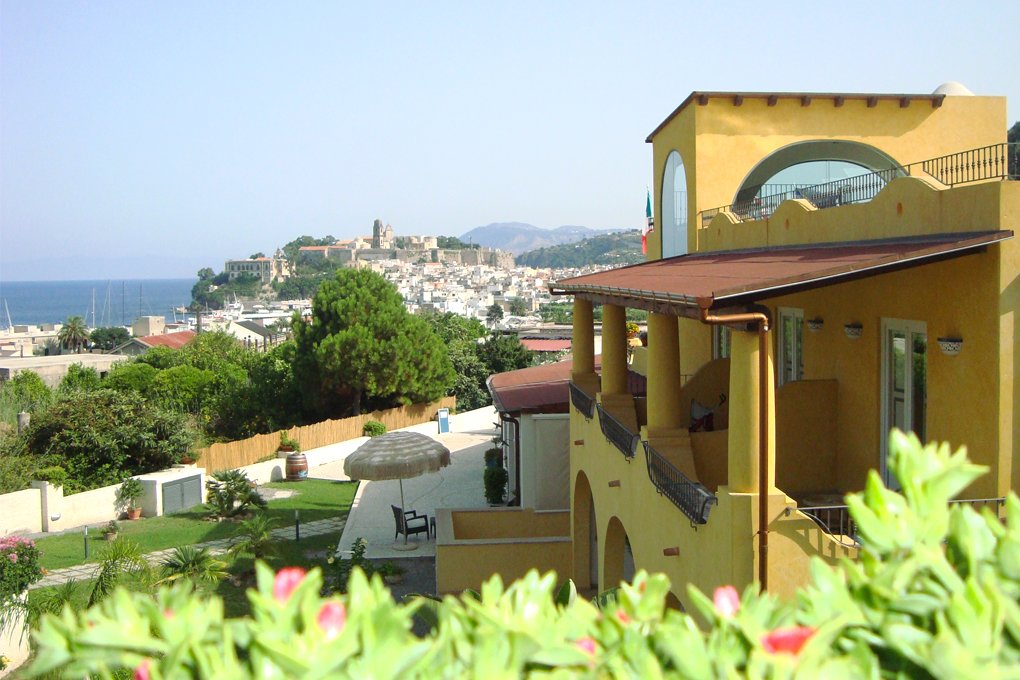 Foto 17 Hotel Bougainville Isola di Lipari, 16