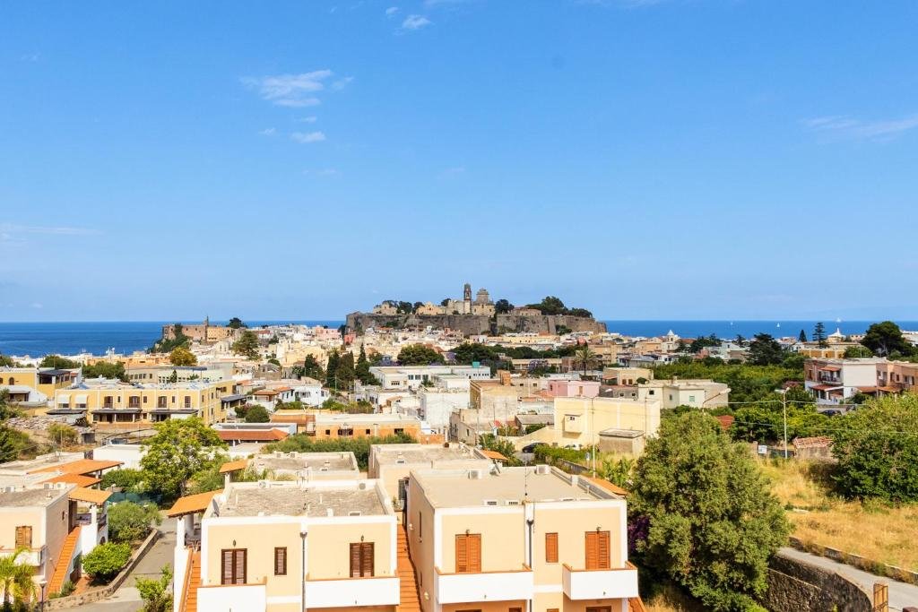 Foto 4 Hotel Villa Cute Isola di Lipari, 03