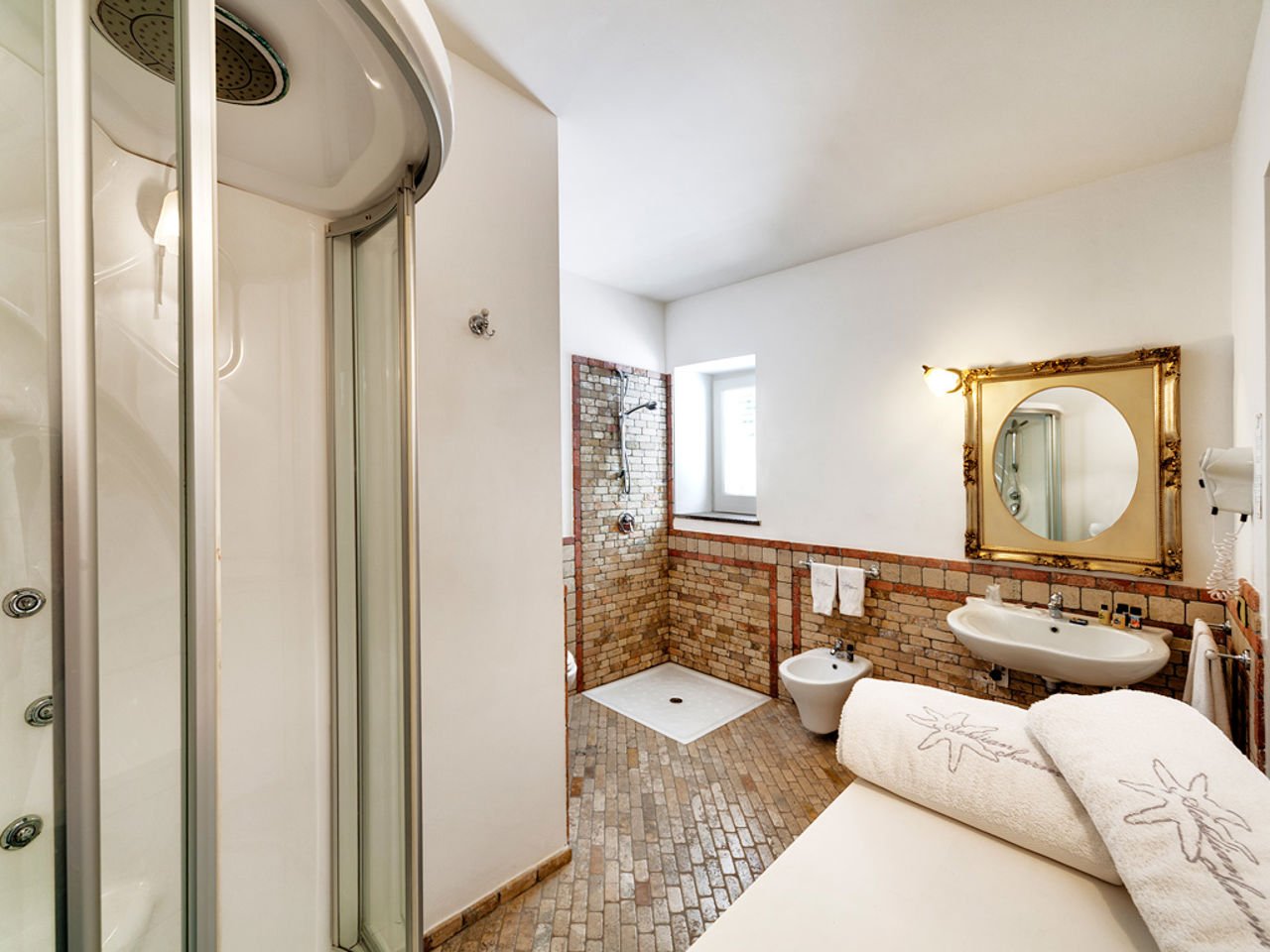 Foto 9 Hotel Villa Enrica Isola di Lipari, 08