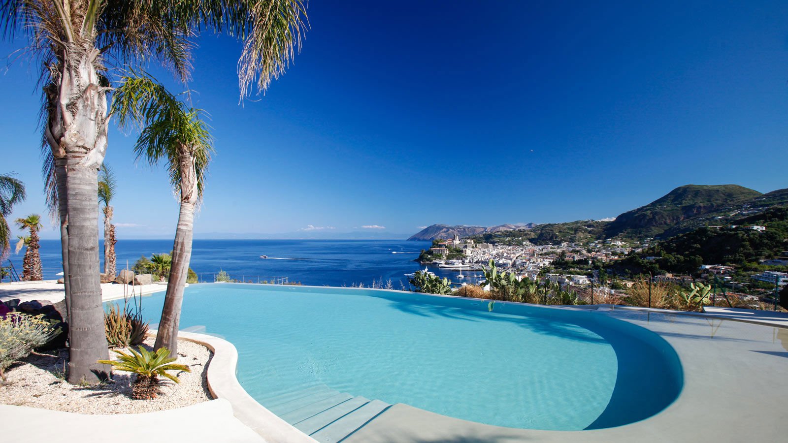 Foto 18 Hotel Villa Enrica Isola di Lipari, 17