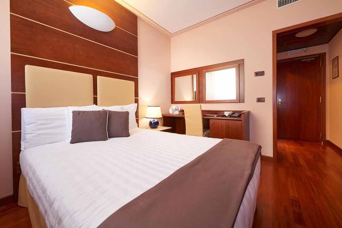 Foto 5 Hotel Ilaria Lucca, 04