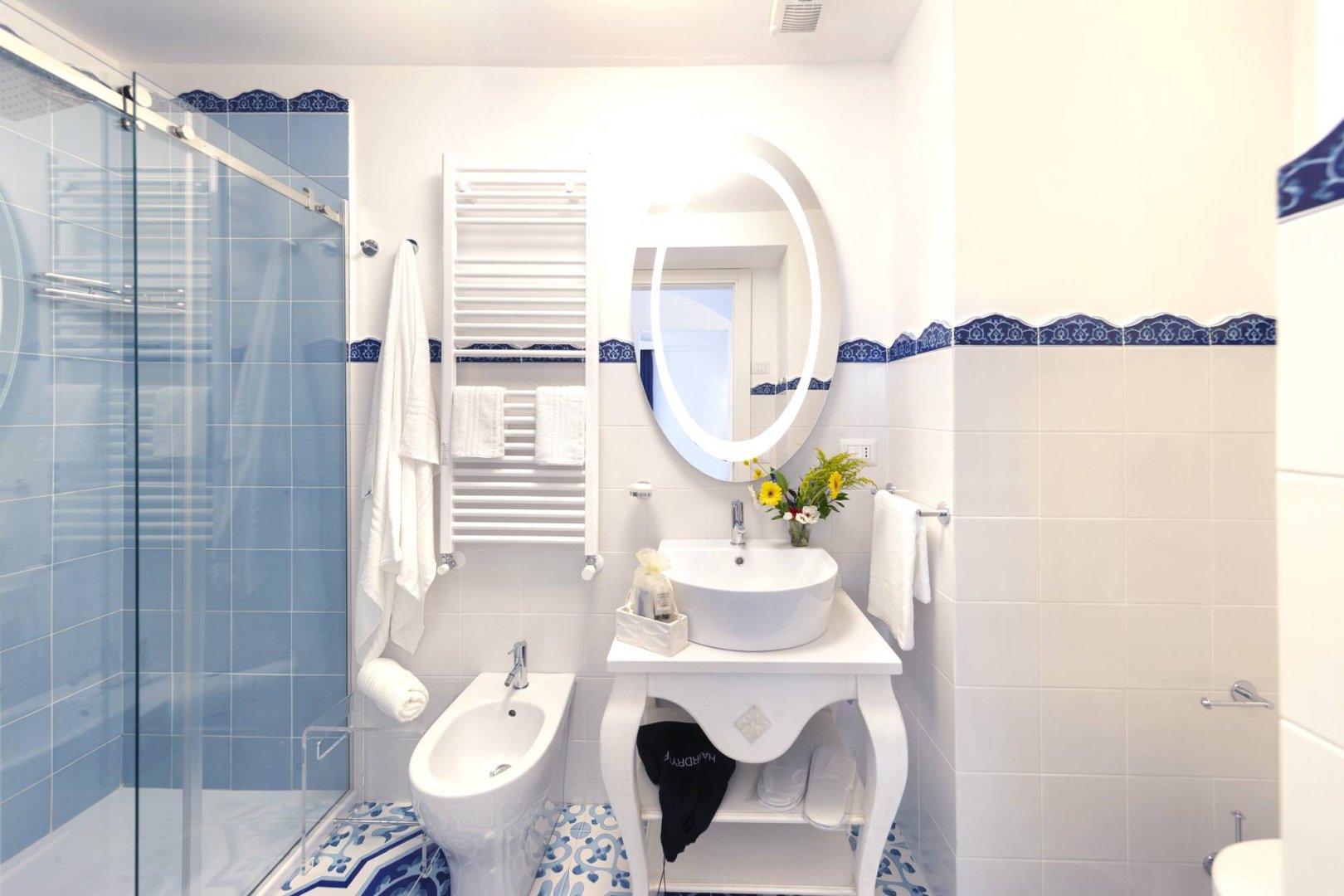 Foto 18 Antica Rheginna Luxury Room Minori, 17