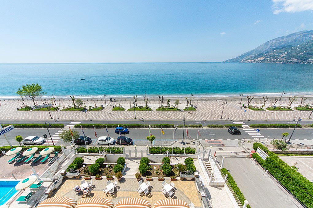 Foto 2 Hotel Pietra di Luna Maiori, 01