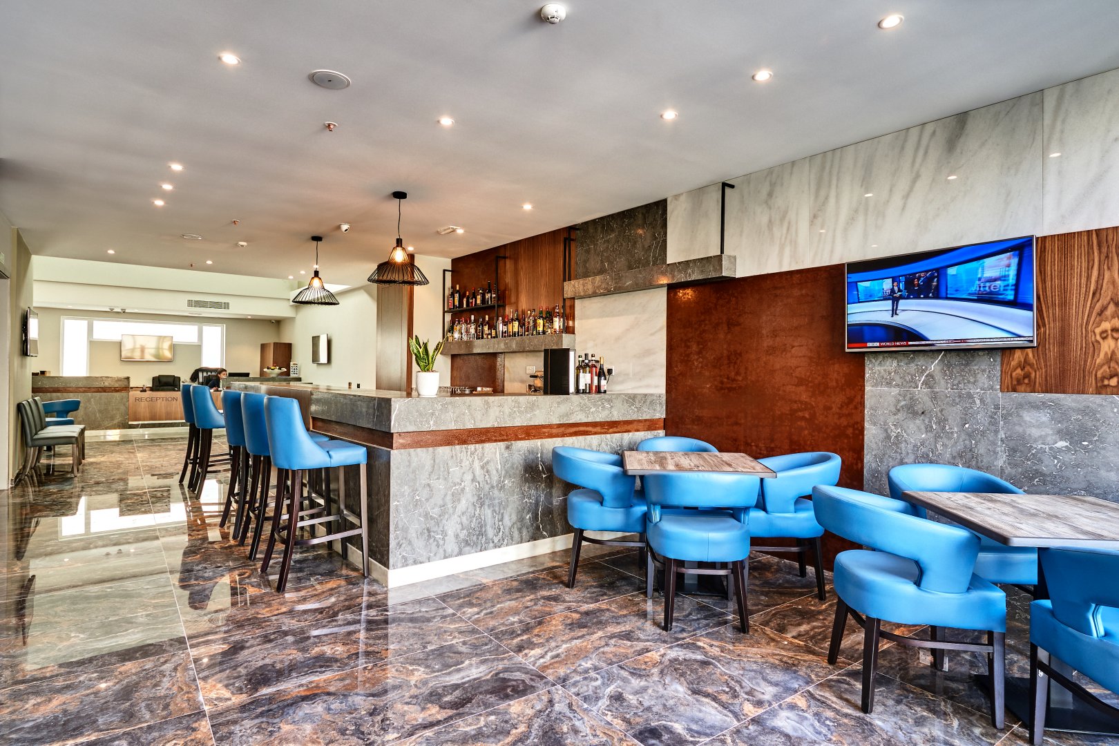 Foto 4 The District Hotel St. Julian's, 03