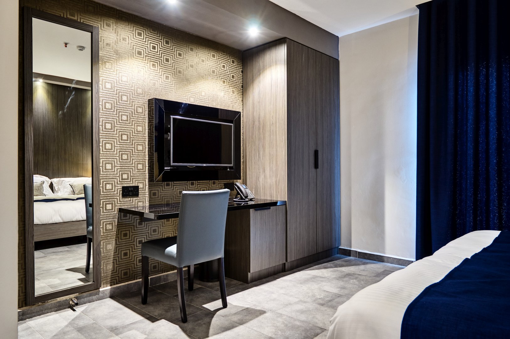 Foto 5 The District Hotel St. Julian's, 04