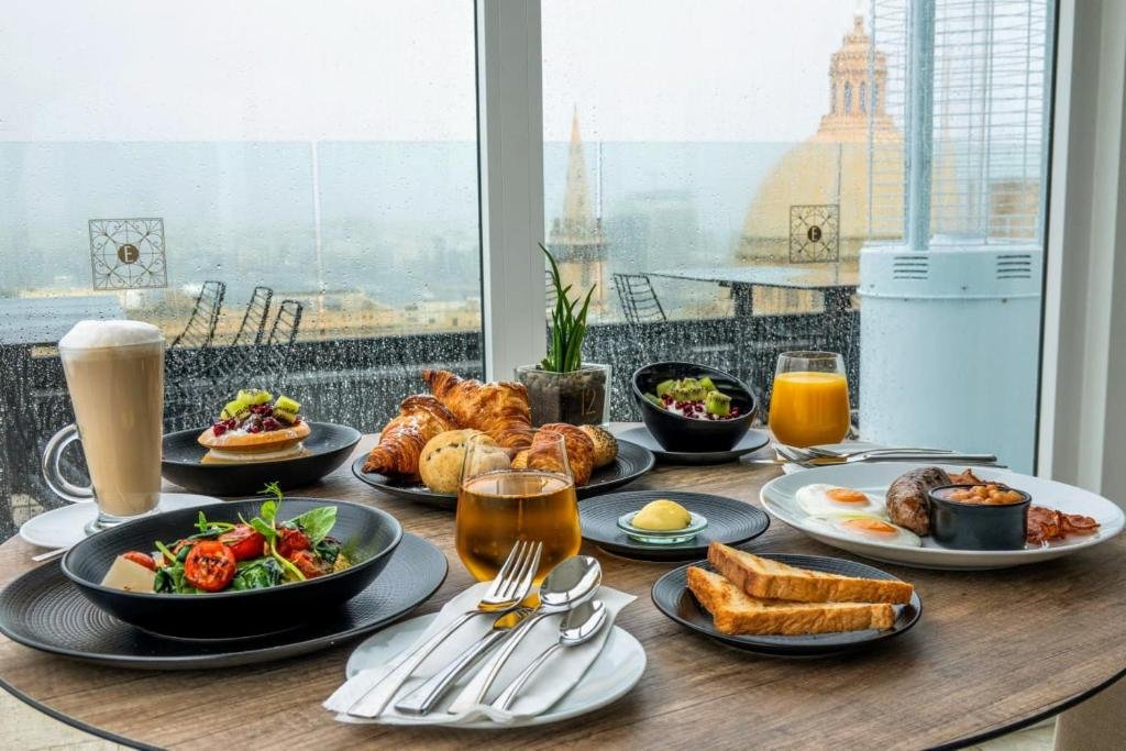 Foto 9 The Embassy Valletta Hotel Valletta, 08