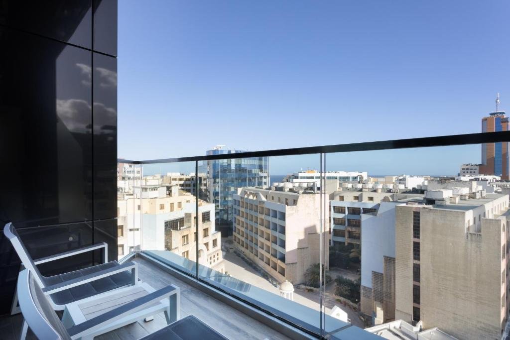 Foto 6 Hugos Boutique Hotel St. Julian's, 05