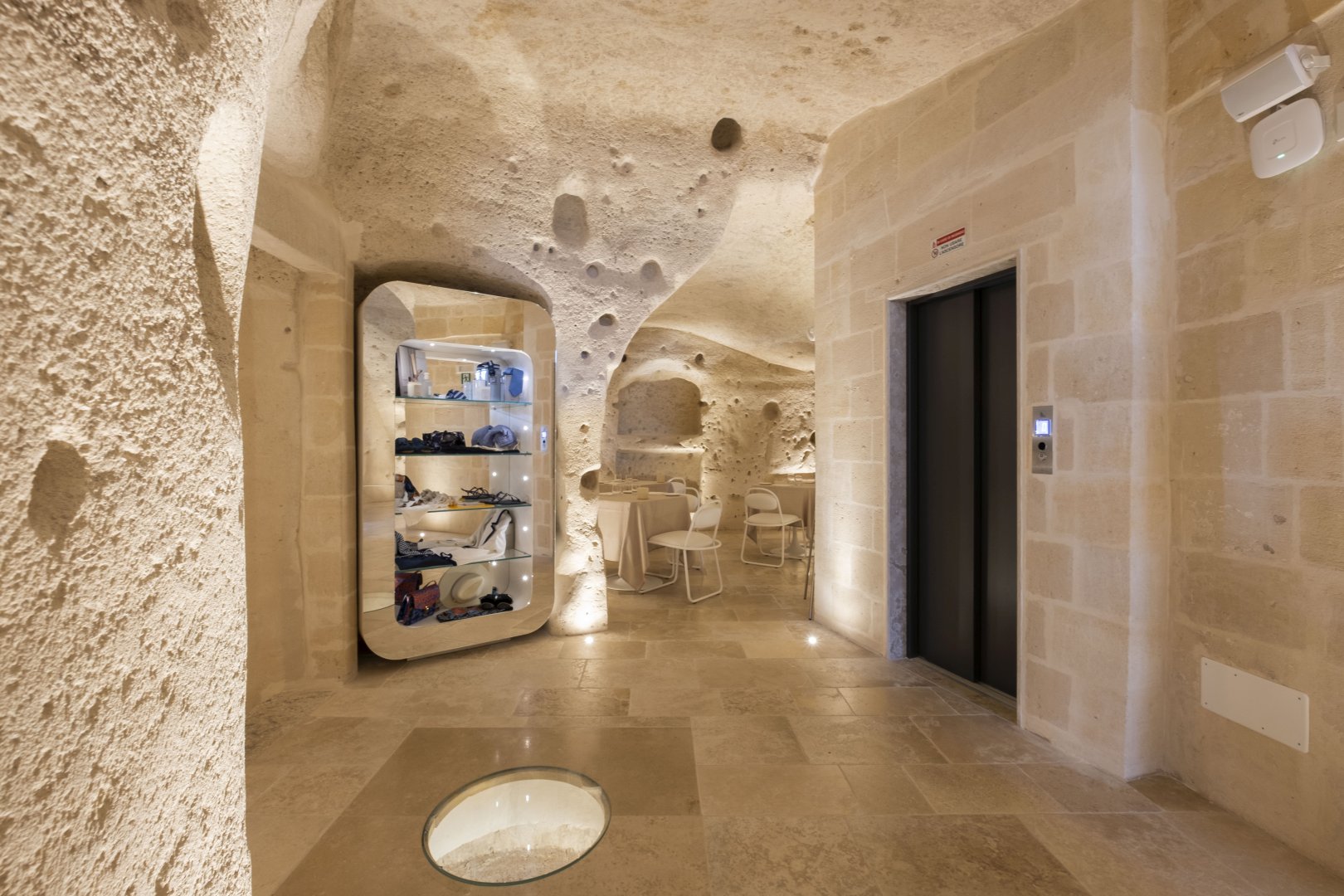 Foto 15 Aquatio Cave Luxury Hotel & SPA Matera, 14
