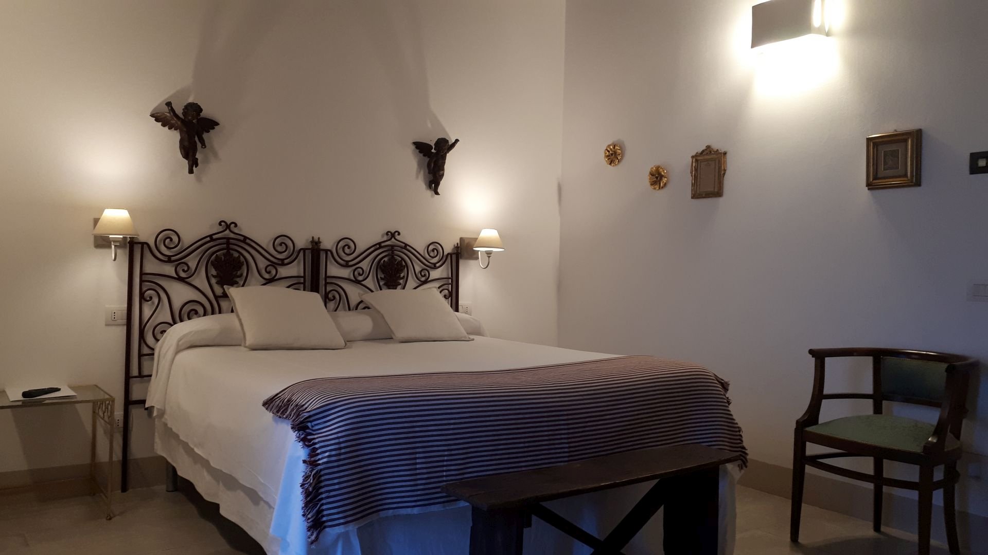 Foto 5 Masseria Fontana di Vite Matera, 04