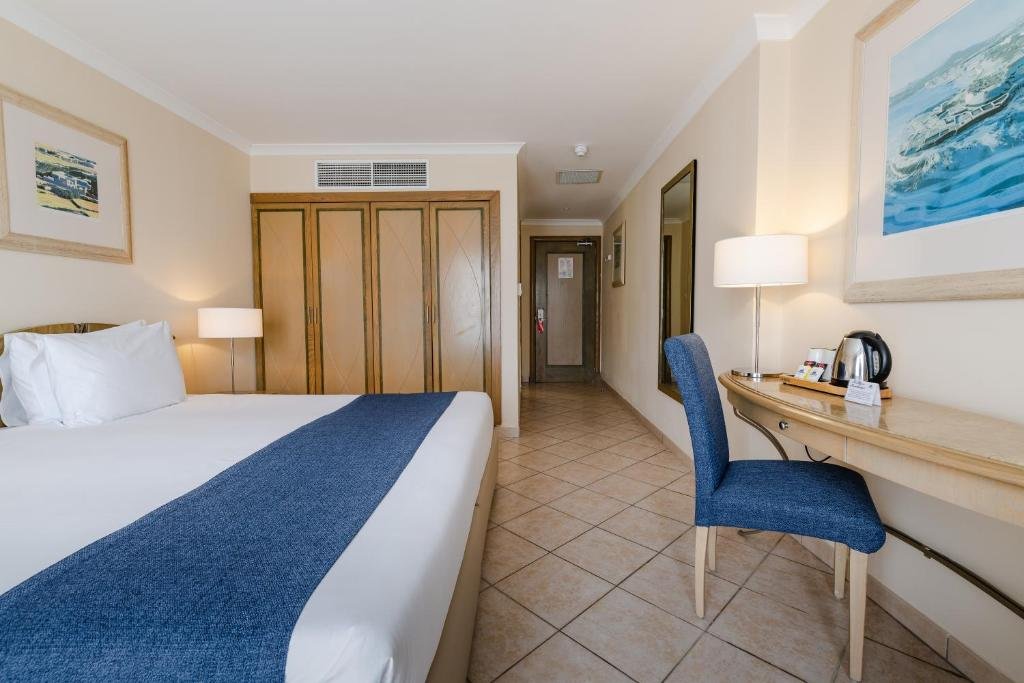 Foto 6 Maritim Antonine Hotel & Spa Mellieha, 05