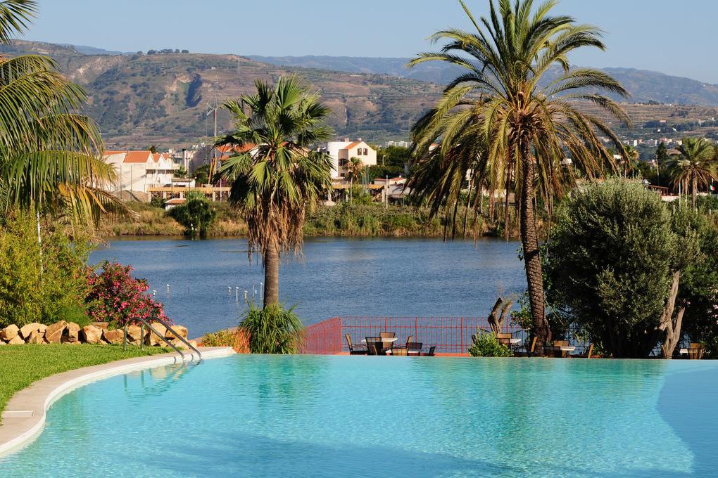 Foto 5 Villa Morgana Resort & Spa Messina, 04