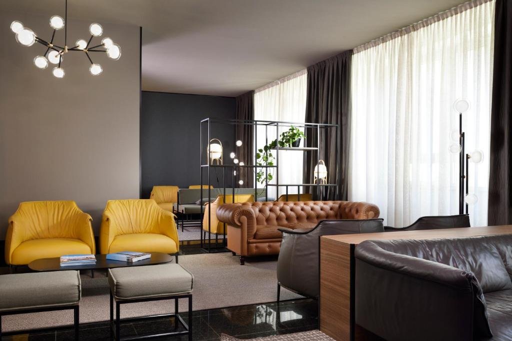 Foto 7 UNAHOTELS Century Milano Milano - Stazione Centrale, 06