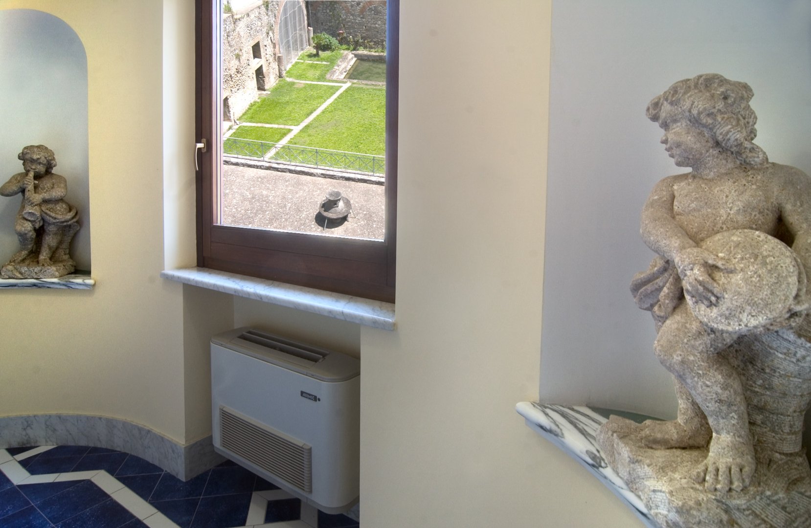 Foto 10 Hotel Santa Lucia Minori, 09