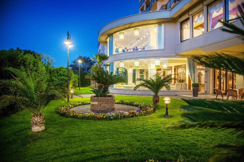 Milano Marittima, 15